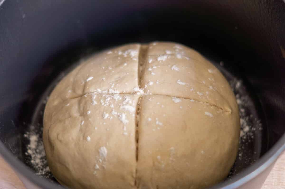 Französisches Brot im Bräter aus dem Thermomix®