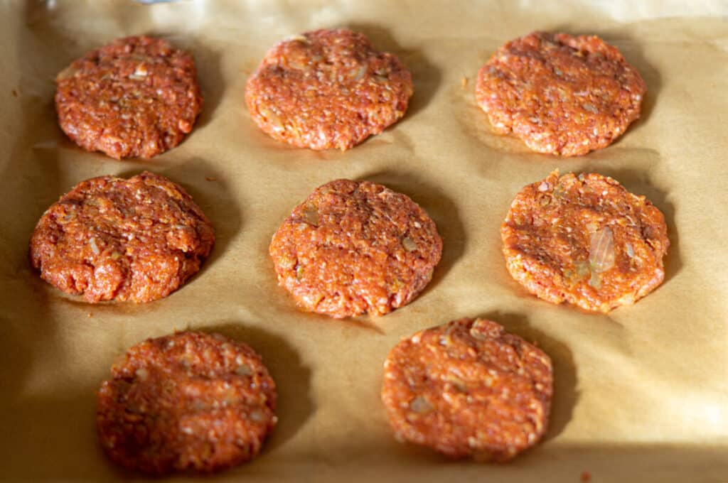 Ofenfrikadellen Thermomix®: würzig ohne Anbraten 7 frikadellen auf dem backblech