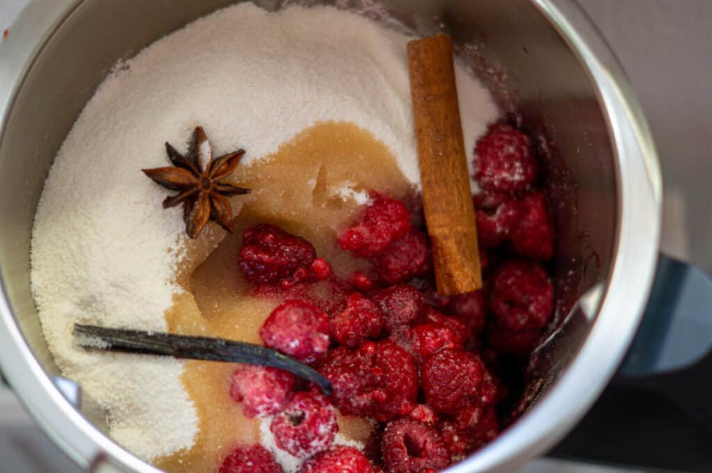 Weihnachts-Konfitüre Thermomix®: 1 kg Himbeeren, 35 Min 7 weihnachts konfituere alle zutaten im mixtopf
