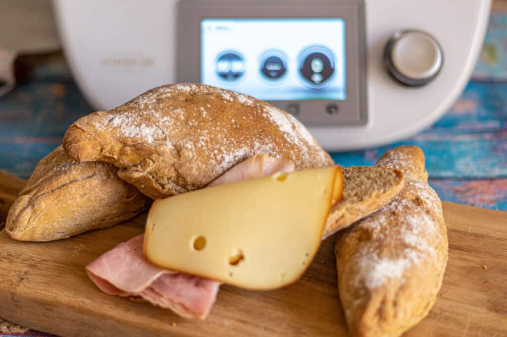 Baguette Brötchen aus dem Thermomix® rustikal