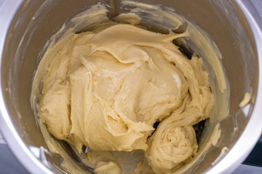 Ofenberliner mit 3 Füllungen aus dem Thermomix® 10 hefeteig kneten thermomix
