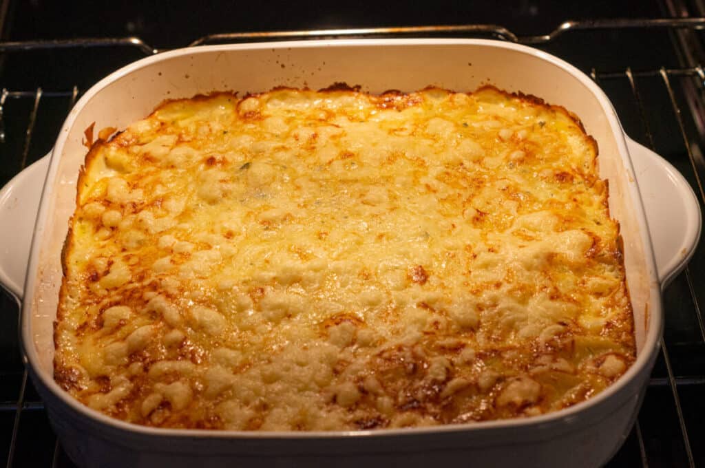 Kartoffelgratin backen