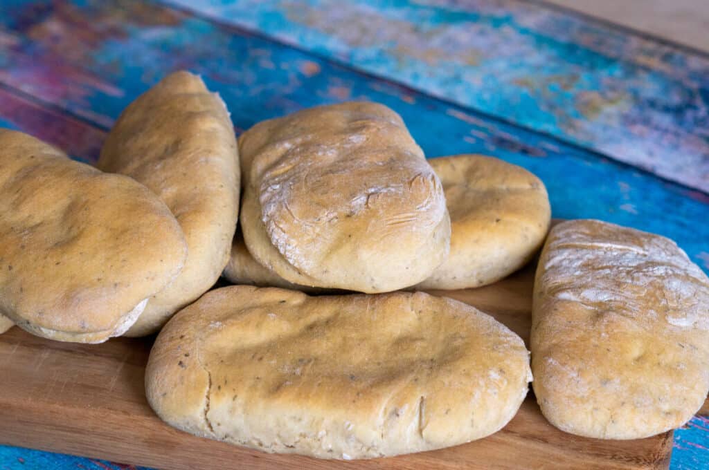 Panini Thermomix: knusprig durch Dinkel-Weizen-Mix 11 panini gebacken