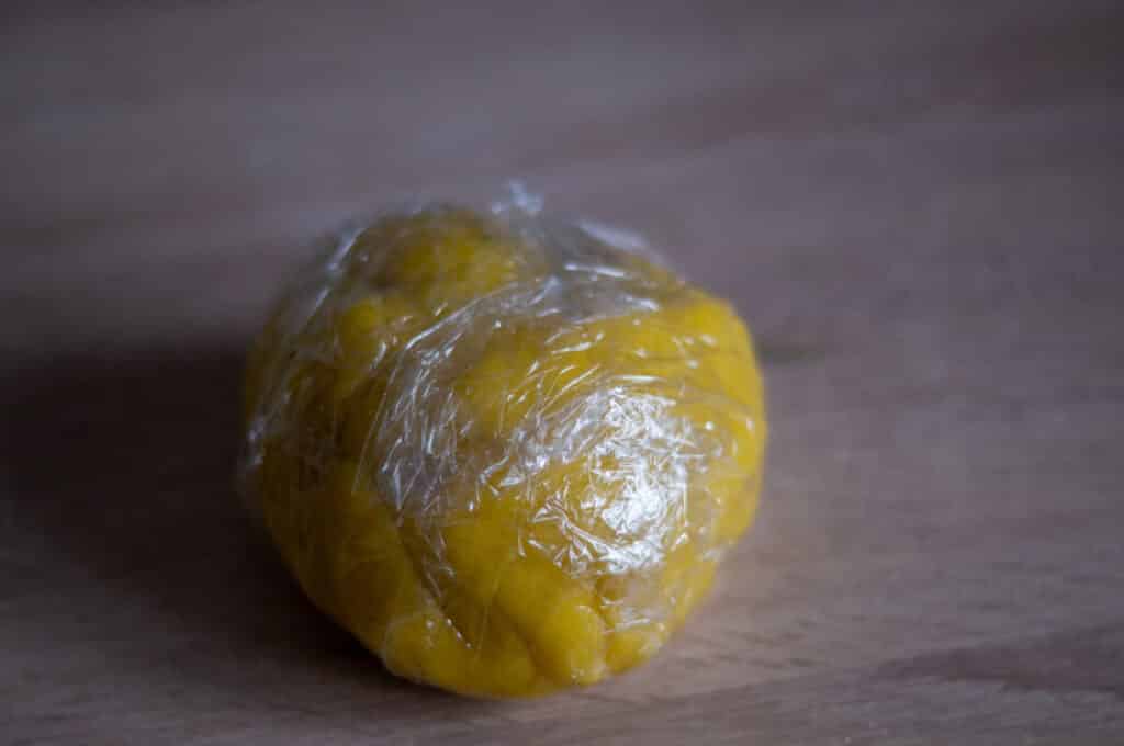 Käsekuchen Thermomix®: 12 Stücke, 70 Min, klassisch saftig 11 teig in frischaltefolie