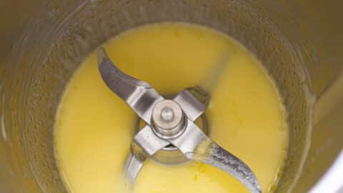 Butter schmelzen im Mixtopf