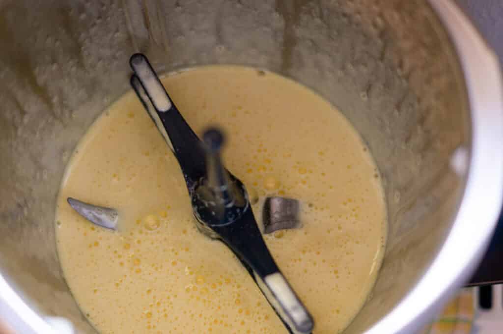 Käsekuchen ohne Boden Thermomix® (10 Min Teig, 70 Min Ofen) 6 eier zucker schaumig geschlagen