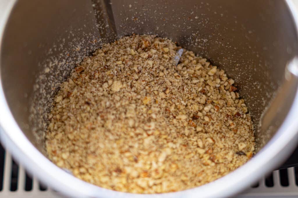 Klassische Zimtsterne aus dem Thermomix® 8 nuesse hacken im thermomix