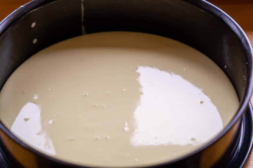Erdbeerkuchen Thermomix®: Spitze nach oben, Guss klar 23 teig in springform