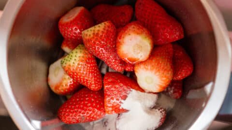 Erdbeeren und Gelierzucker im Thermomix®