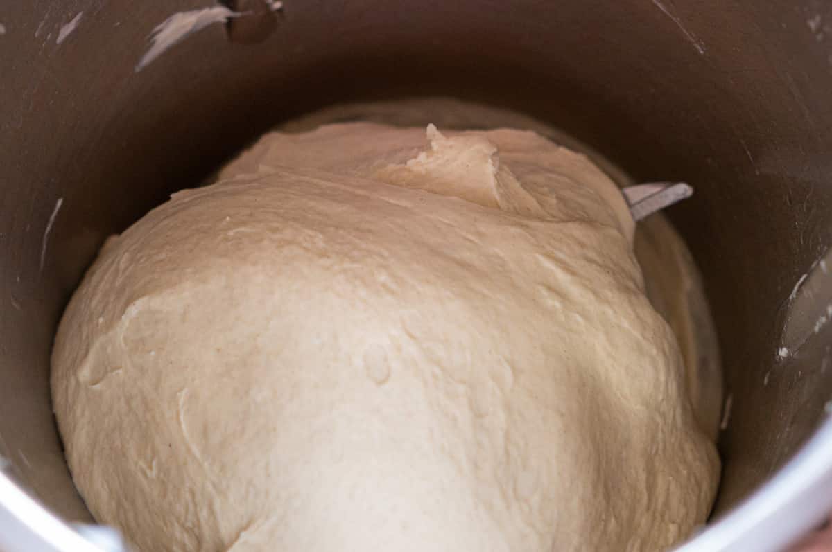 Perfekter Pizzakranz aus dem Thermomix® selbstgemacht 7 hefeteig gehen lassen 1