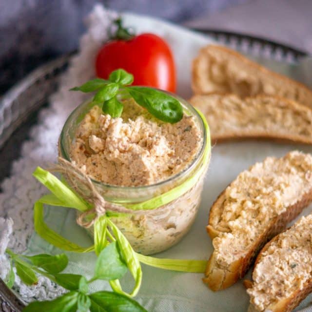 XL-Set Baguetteblech + 2 Thermomix-Bücher – 40 Baguette-Variationen & Dips, Saucen-Rezepte