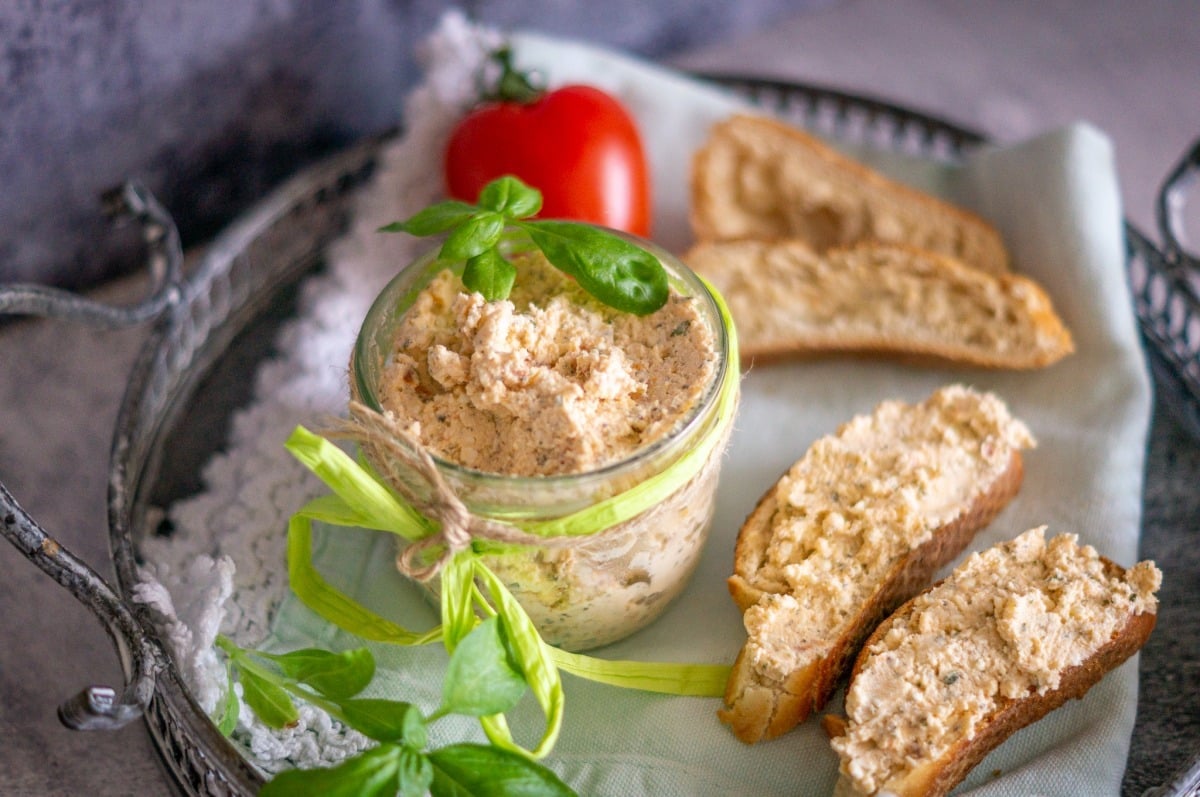 Mediterraner Käseaufstrich aus dem Thermomix® • will-mixen.de