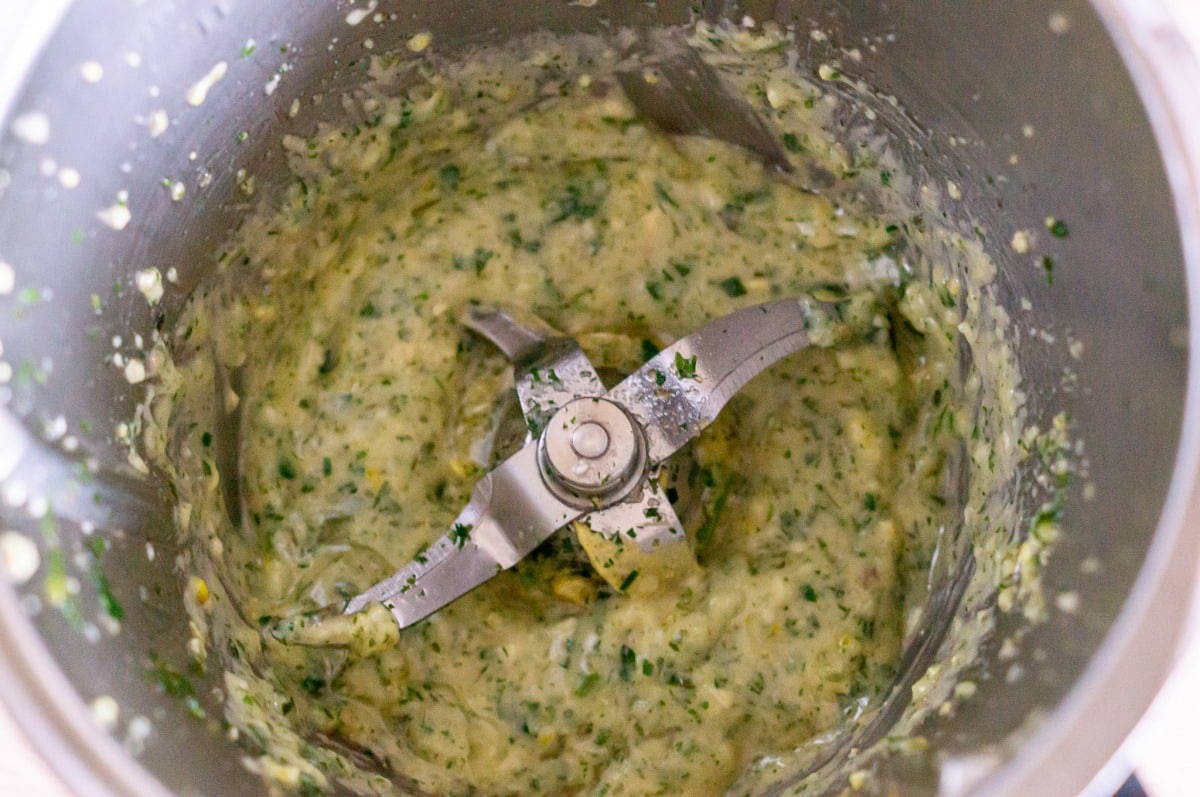 Zitronen-Knoblauch-Fisch Thermomix®: Senf bindet Öl 3 Zitronen-Knoblauch-Marinade im Thermomix®