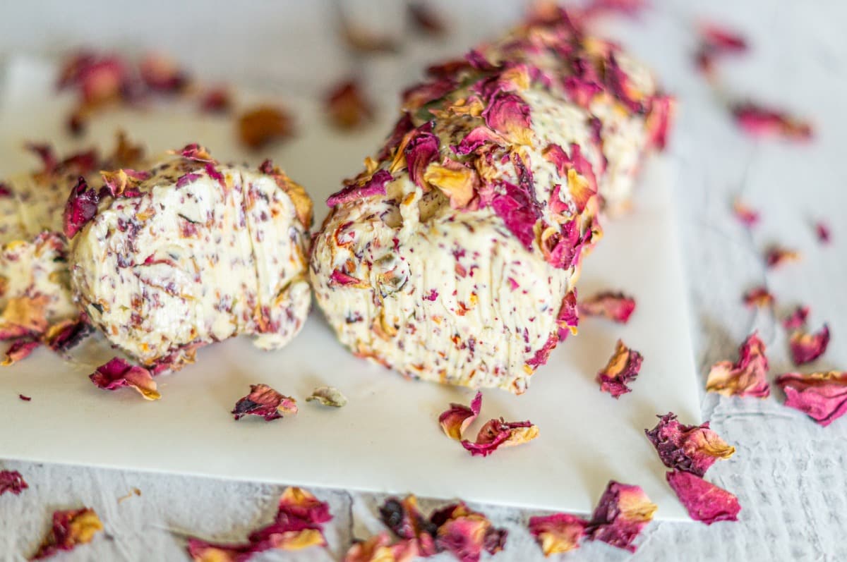 Blütenbutter Thermomix®: zimmerwarm ist Pflicht 1 Blütenbutter aus dem Thermomix®