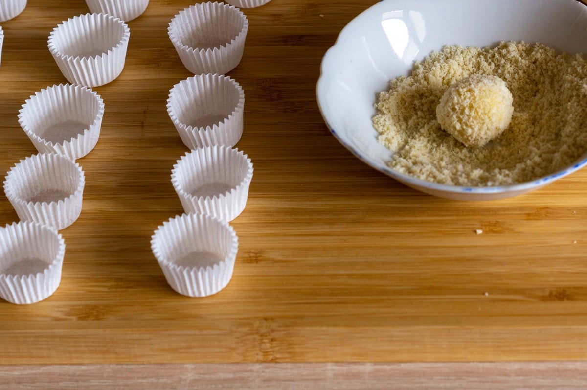 Eierlikörpralinen Thermomix®: 20 Stück, 20 Min, weiße Schoko 8 eierlikoerpralinen formen