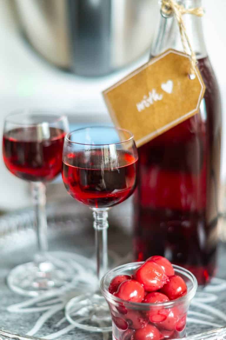Kirschlikör aus dem Thermomix® • Das ultimative Rezept