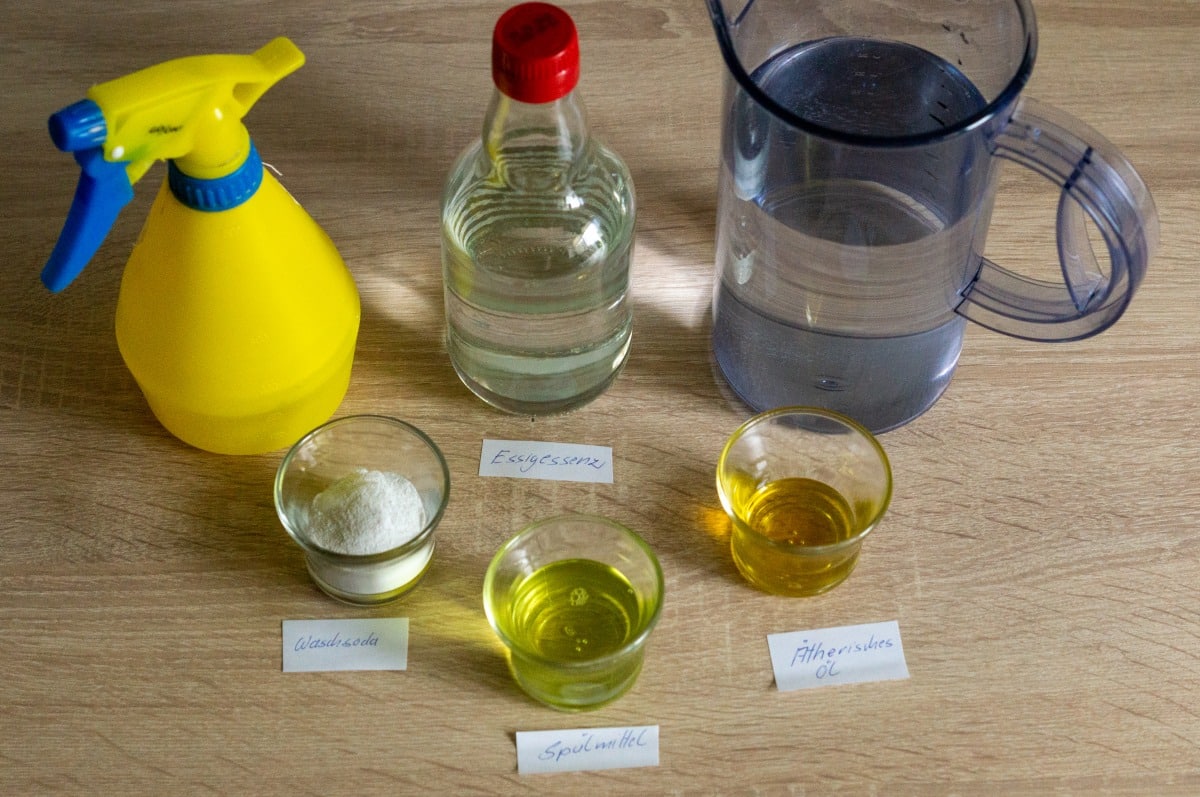 Zauberspray (Putzmittel) aus dem Thermomix® selbstgemacht 1 Zauberspray (Putzmittel) aus dem Thermomix® selbstgemacht