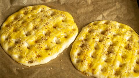 Fladenbrot vor dem Backen