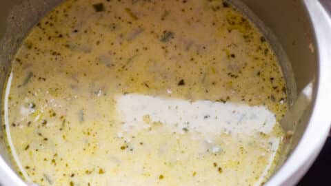 Lauchsuppe mit Käse