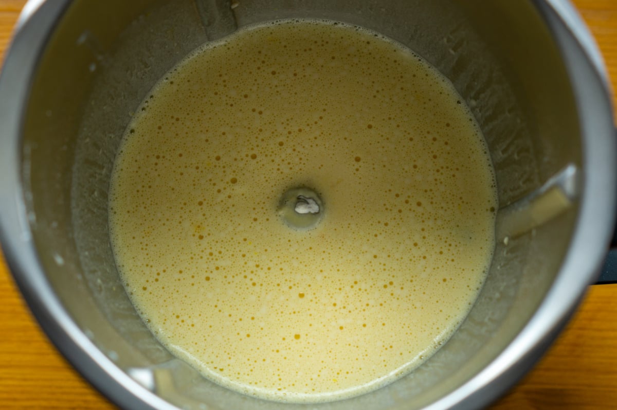 Heißer Eggnog Thermomix®: cremig in 15 Minuten 6 eier salz mehl milch gemischt