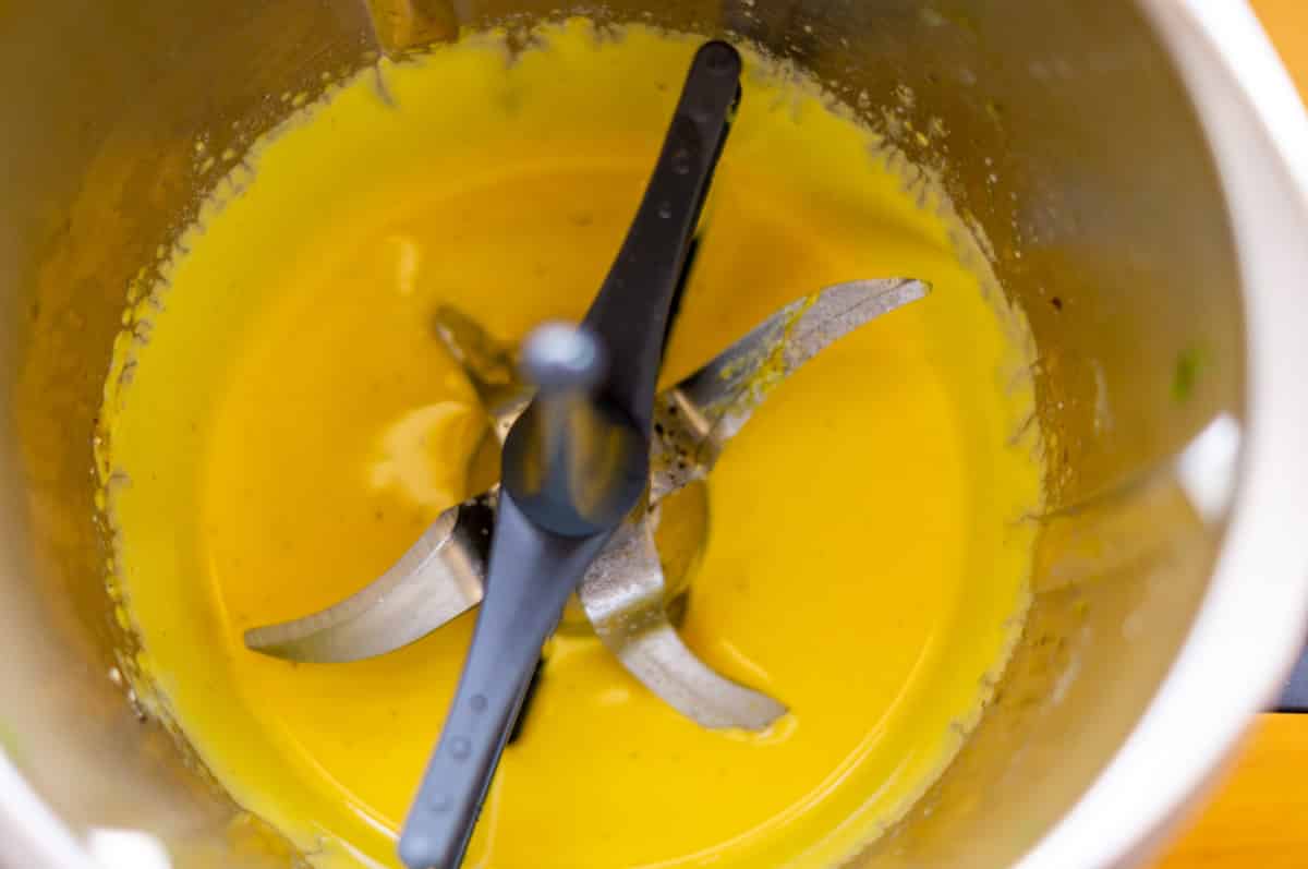 Bärlauch-Hollandaise Thermomix®: gelingt ohne Gerinnen 8 hollandaise schlagen