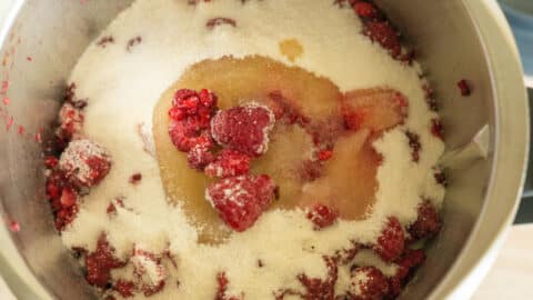 Himbeeren, Zucker, Zitronensaft im Thermomix®