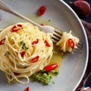 Spaghetti aglio olio e peperoncino aus dem Thermomix®