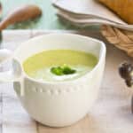 Brokkolisuppe mit Gorgonzola aus dem Thermomix®