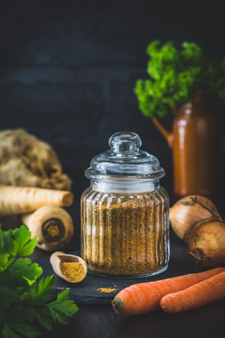 Gemüsebrühe-Pulver für Suppen aus dem Thermomix® Gemüsebrühe-Pulver für Suppen aus dem Thermomix®