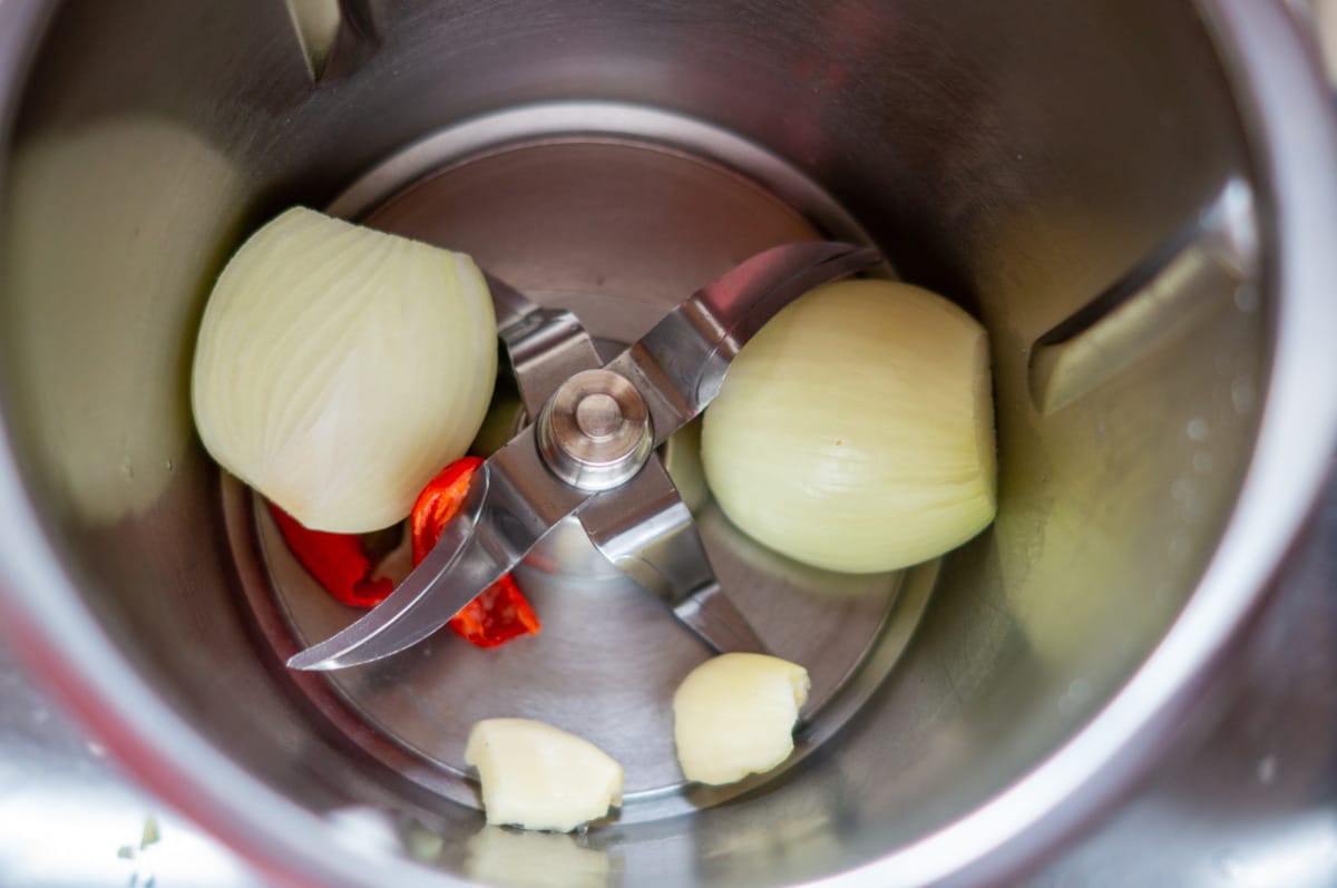 Rösti-Auflauf mit Ei Thermomix®: roh geraspelt, nie matschig 8 zwiebel chili hacken im