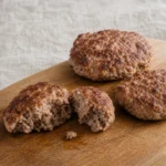 Saftige goldbraune Frikadellen aus der Heißluftfritteuse